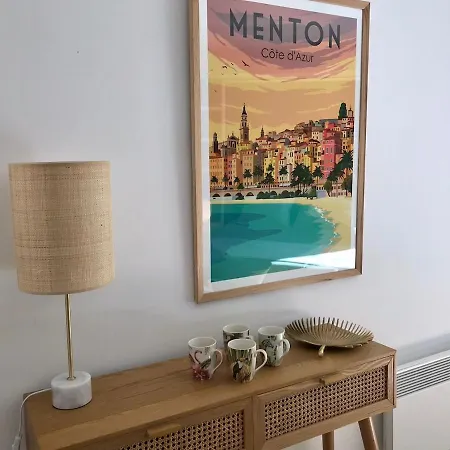 Beautiful 1 Bedroom Flat , 20 M From The Beach, Ac And Private Garage Apartamento *