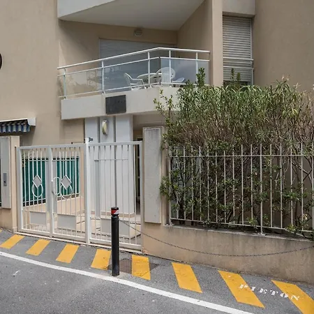 Lägenhet Beautiful 1 Bedroom Flat , 20 M From The Beach, Ac And Private Garage *