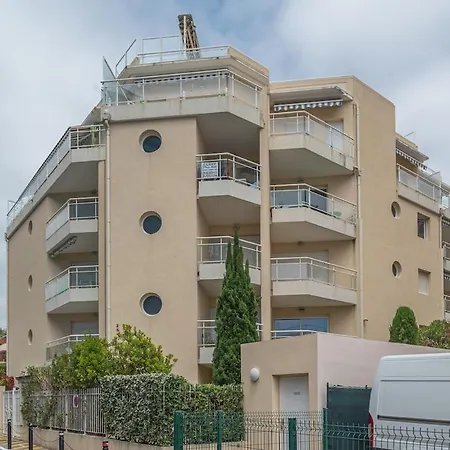 Apartamento Beautiful 1 Bedroom Flat , 20 M From The Beach, Ac And Private Garage *